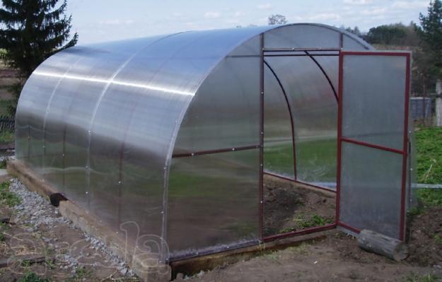 Теплицы из поликарбоната на металлическом каркасе доставка бесплатная по всей области